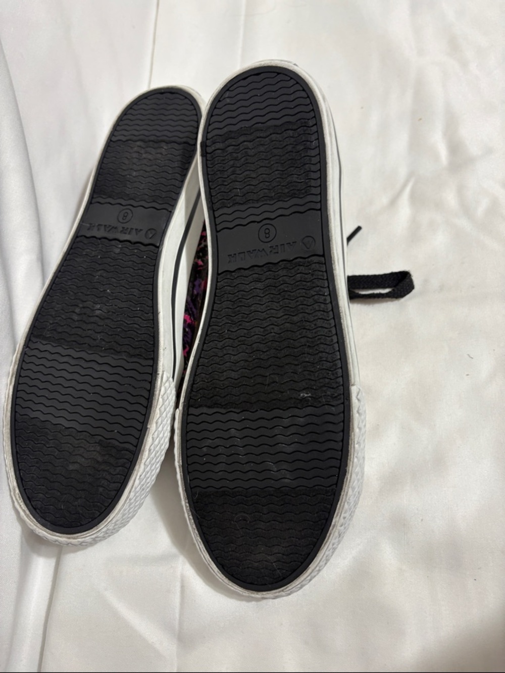 Airwalk Pink Black Yellow Paint-Splatter Low-Top Sneakers - Picture 4 of 4